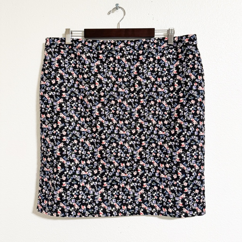Liz Claiborne Career Floral Pencil Skirt
